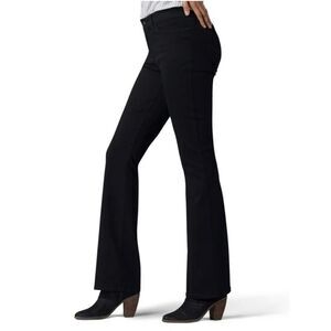 LEE Regular Fit Bootcut Midrise Jeans With Flex Motion